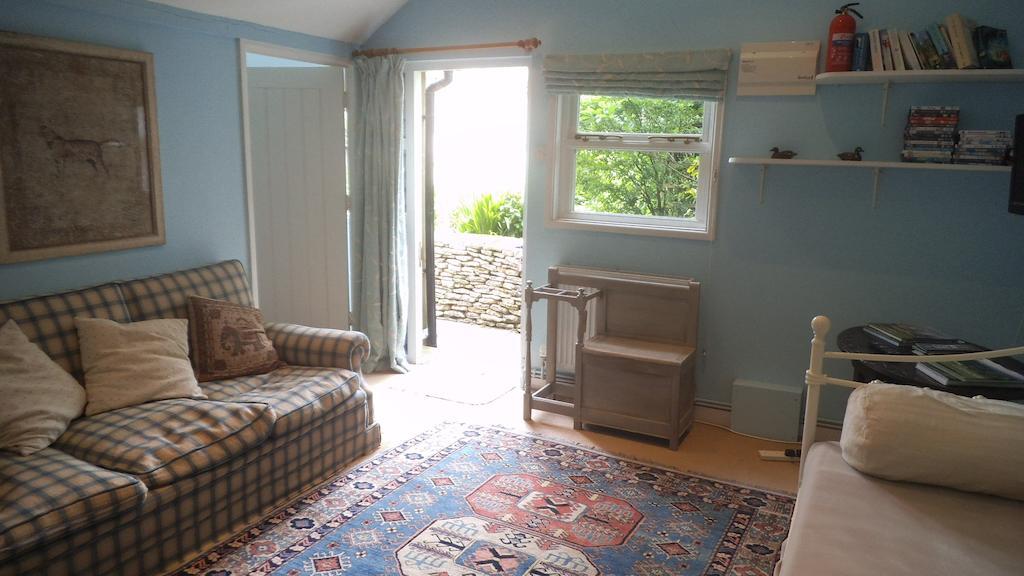 Honeysuckle Cottage Bourton-on-the-Water Habitación foto